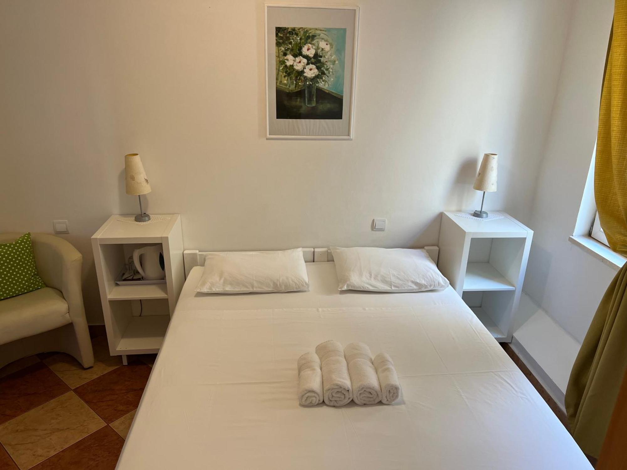 Apartments And Rooms Katija & Egon Korcula Town Exterior photo