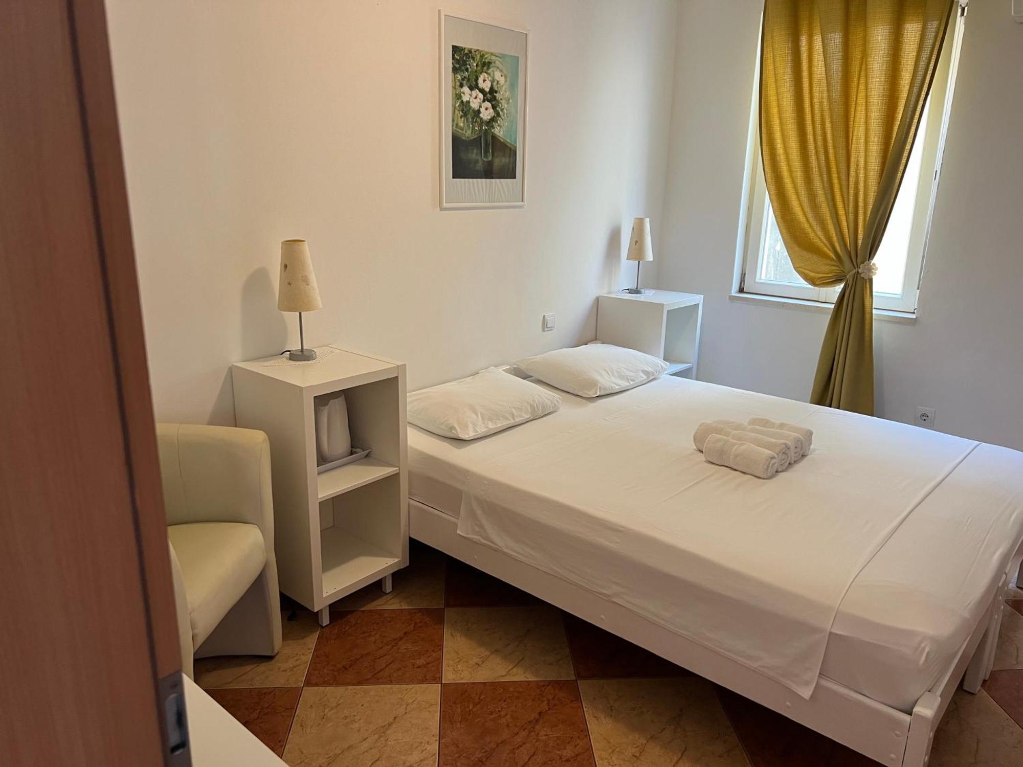Apartments And Rooms Katija & Egon Korcula Town Exterior photo